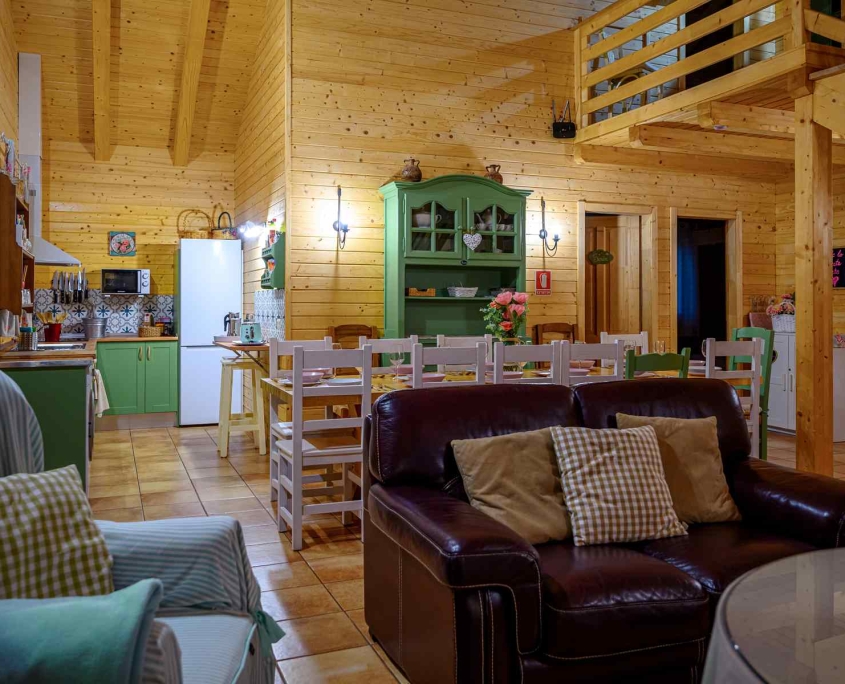 MADERA Y MIEL-0093 Casa rural Madera cerca Toledo con piscina cerca Puy du Fou