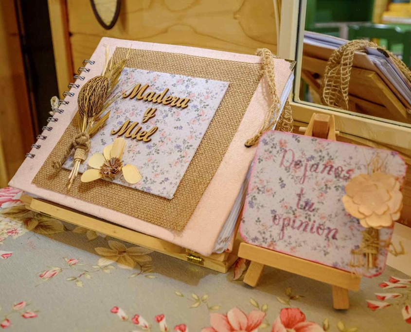 MADERA Y MIEL-0108 libro opiniones casa rural Toledo