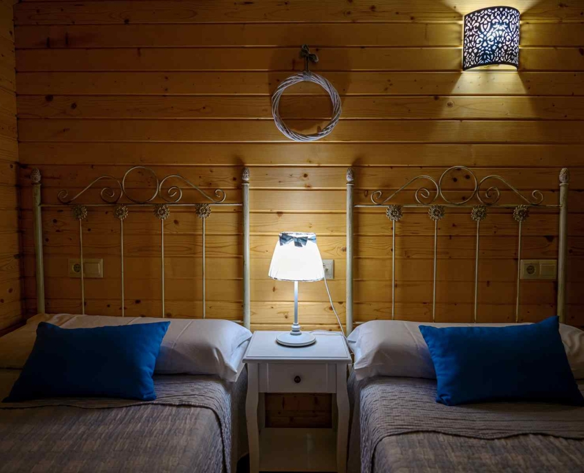 MADERA Y MIEL-0141 Habitación Casa rural Madera cerca Toledo