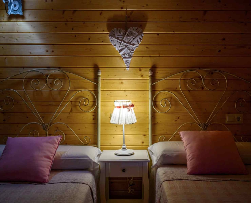 MADERA Y MIEL-0147 Habitación Casa rural Madera cerca Toledo