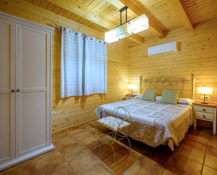 MADERA Y MIEL-0152 Habitación Casa rural Madera cerca Toledo