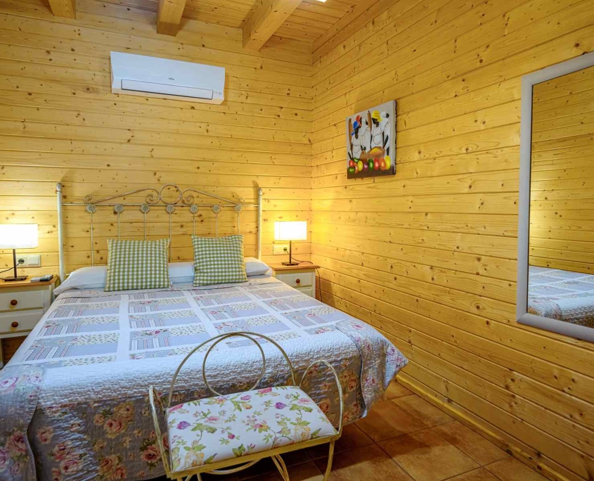 MADERA Y MIEL-0153 Habitación Casa rural Madera cerca Toledo