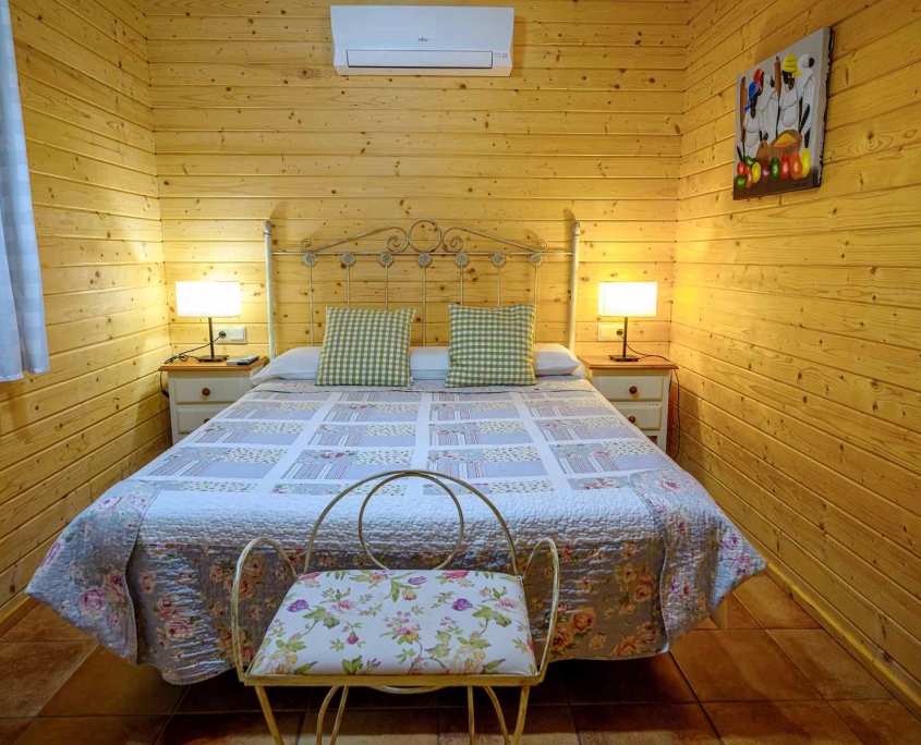 MADERA Y MIEL-0154 Casa rural tipo Bungalow Madera cerca Toledo