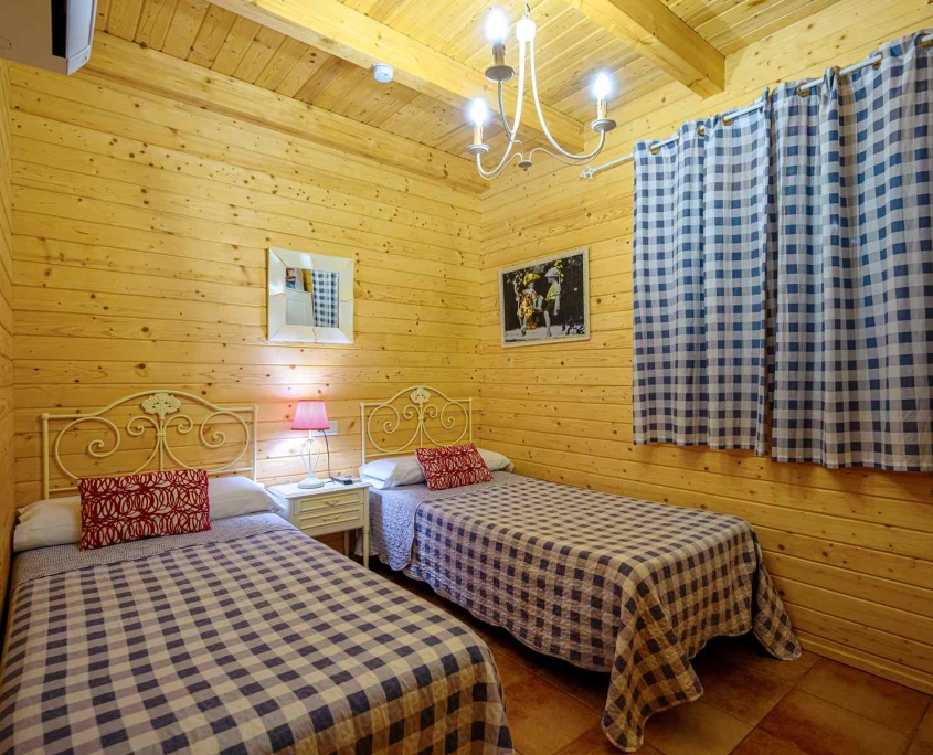 MADERA Y MIEL-0164 Habitación Casa rural Madera cerca Toledo